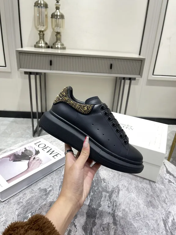 Alexander McQueen Shoe 